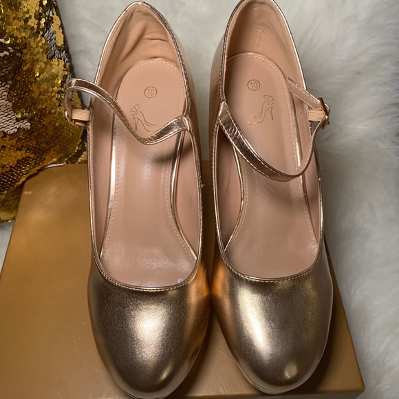 Rose Gold Platform Pumps - Picture 3 of 13